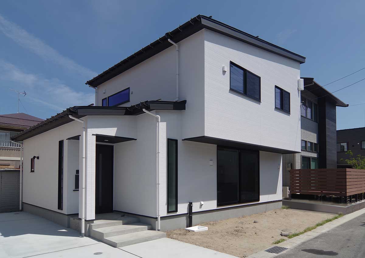 【新潟市中央区】玄関すぐの収納パントリー！暮らしやすさを考えた家事動線と収納のあるお家の見学会！―グリーンスタイル―