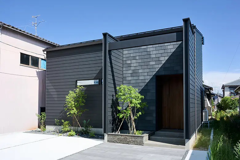 4/26日(土),27日(日)新潟市西区|広々アウターリビング付きモデルハウス販売会!【平屋生活】