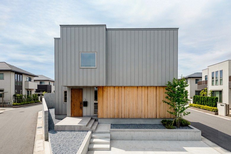 生活感を隠して美しく暮らす。住宅街で叶えるカーテンのいらない暮らし【<ruby>DETAIL HOME<rt>ディテールホーム</rt></ruby>】3/7(土),8(日)